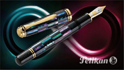 Stilou M1000 M Editie Limitata Raden Black Infinity, penita aur 18k decorata cu rodiu, corp lucrat manual innobilat cu particule de scoica abalone, Pelikan